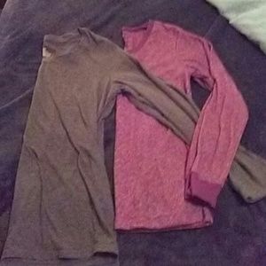 Bundle of 2 long sleeve T's